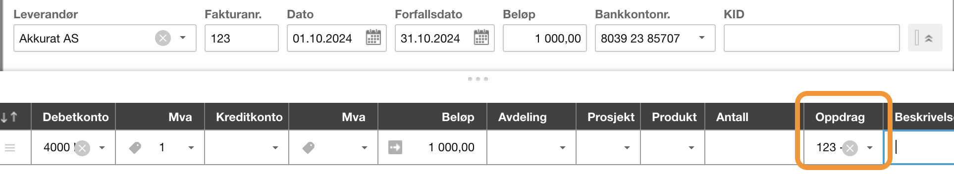 Innkjøpsfaktura Akkurat AS: fakt.nr 123, dato 01.10.2024, beløp 1 000, konto 4000, oppdrag 123 markert