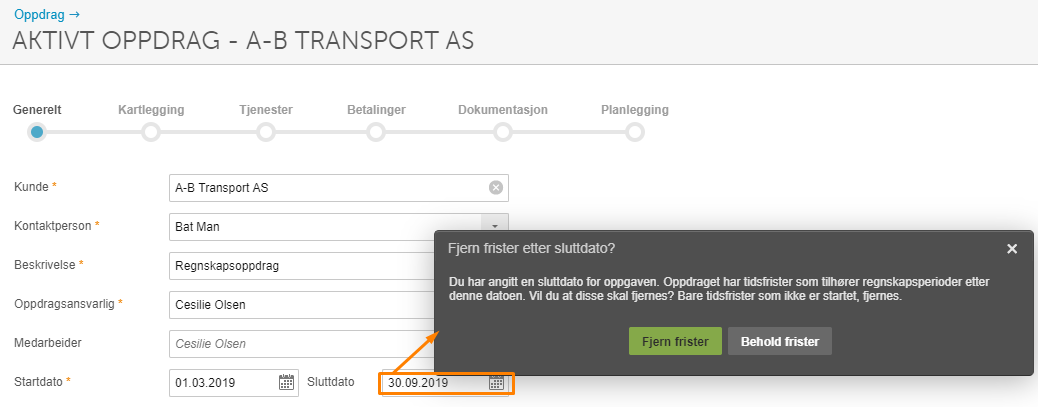 Dialogboks: «Fjern frister etter slutt­dato?» med advarsel og knappene Fjern frister og Behold frister